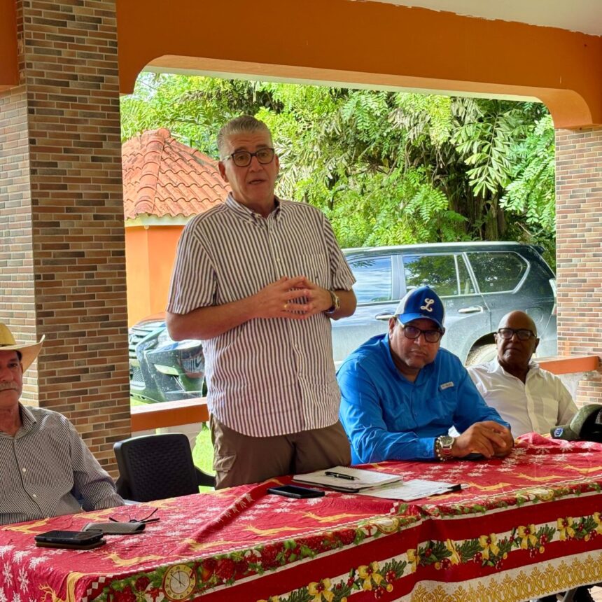Aproleche resalta avances de la ganadería y pide mayor unidad entre productores