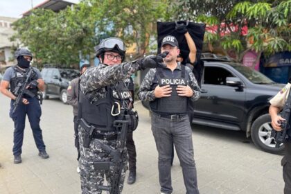 El Gobierno de Ecuador continúa con los operativos contra autoridades regionales: "Todos van a rendir cuentas"