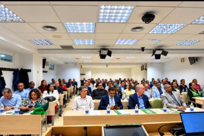 FP reúne dirigentes en Europa para coordinar trabajos rumbo a 2028