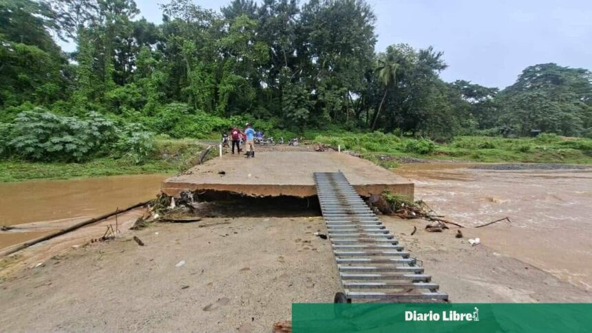 Fuerza del Pueblo exige reparar puente colapsado por lluvias en Monte Plata