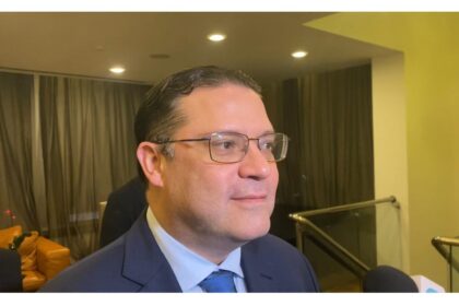 Gobierno estudia reforma a la Ley de Hidrocarburos, según Sanz Lovatón