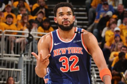 Karl-Anthony Towns anotó 27 puntos y capturó 20 rebotes en la primera victoria del conjunto de los New York Knicks en la presente temporada