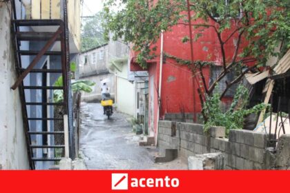 Las 800 y el temor a perderlo todo: “Subimos lo poco que nos queda cada vez que llueve”