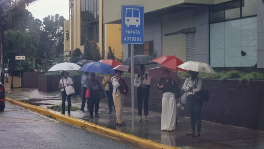 Minerd mantiene suspensión de docencia para este miércoles en zonas vulnerables de provincias bajo alerta amarilla