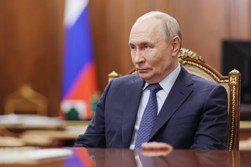 Trump anuncia que pronto se reunirán Putin y Zelensky para abordar la guerra